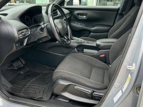 Used 2024 Honda HR-V Sport image 13