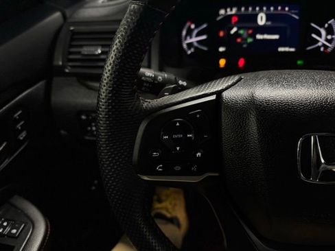 Used 2024 Honda Passport TrailSport image 27