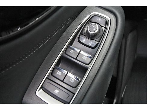 Certified 2025 Subaru Outback Touring AWD/4WD image 20