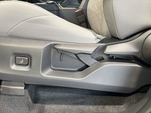 New 2026 Toyota Tacoma SR5 AWD/4WD image 12