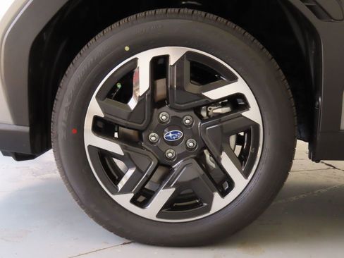 New 2025 Subaru Forester Limited image 29