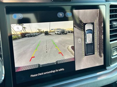 New 2026 Ford F250 Platinum AWD/4WD image 9