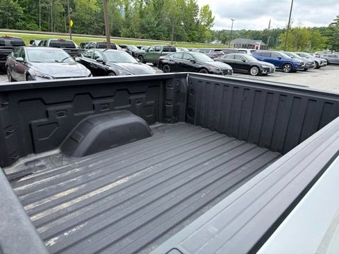 Used 2026 Chevrolet Silverado 1500 W/T w/ WT Value Package AWD/4WD image 13