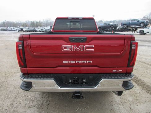 New 2026 GMC Sierra 3500 SLT w/ SLT Premium Package image 6