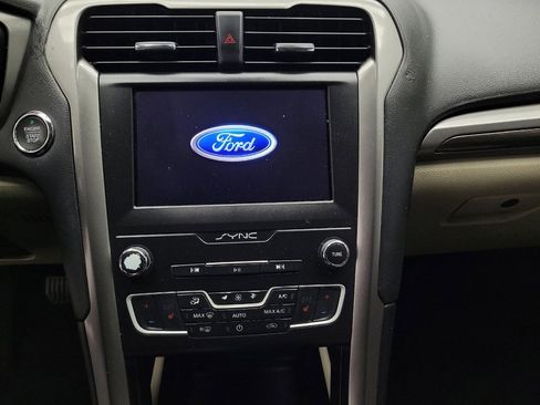 Used 2019 Ford Fusion SEL image 25