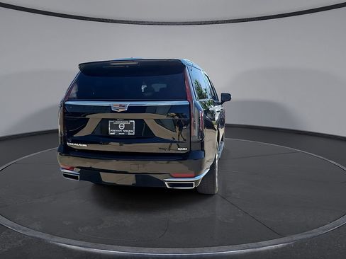Used 2023 Cadillac Escalade Premium Luxury AWD/4WD image 8