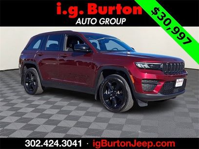 Used 2023 Jeep Grand Cherokee Altitude