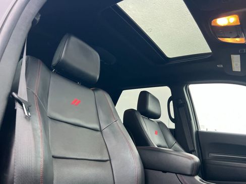 Used 2024 Dodge Durango GT image 18