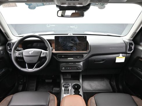 New 2026 Ford Bronco Sport Outer Banks w/ Sasquatch Outer Banks Package AWD/4WD image 20