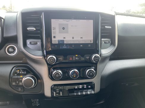 Used 2025 RAM 1500 Tradesman AWD/4WD image 16