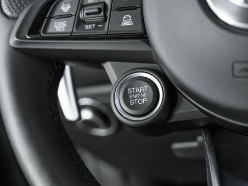 New 2024 Alfa Romeo Tonale Veloce w/ Active Assist Package image 35