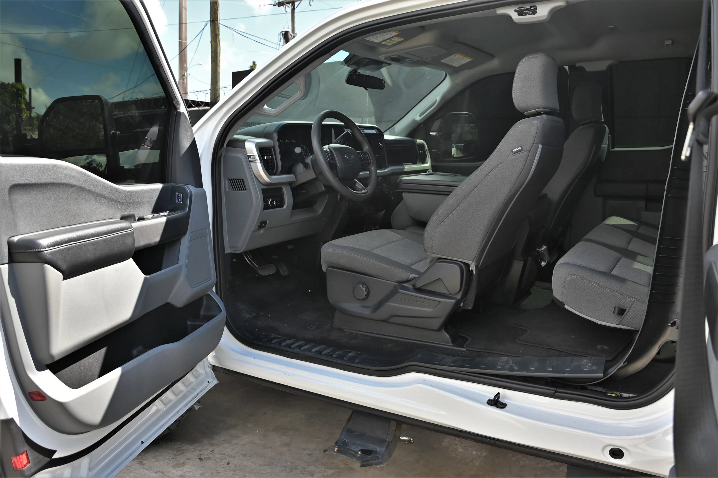 Used 2025 Ford F350 XL w/ STX Appearance Package AWD/4WD image 18