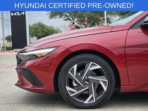 Certified 2025 Hyundai Elantra Sport FWD image 10