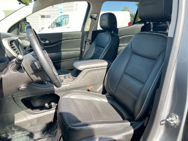 Used 2023 GMC Acadia Denali w/ Denali Ultimate Package AWD/4WD image 16