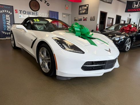 Used 2016 Chevrolet Corvette Stingray Convertible w/ 3LT Preferred Equipment Group RWD image 19