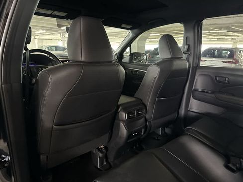 Used 2024 Honda Passport EX-L image 22
