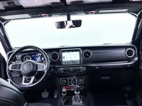 Used 2022 Jeep Wrangler Unlimited Rubicon 4xe w/ Cold Weather Group AWD/4WD image 30