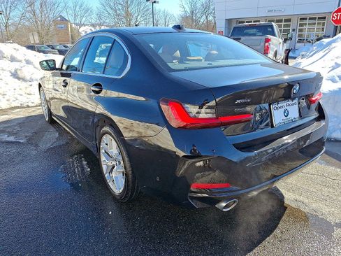 Used 2025 BMW 330i xDrive Sedan w/ M Sport Package image 4