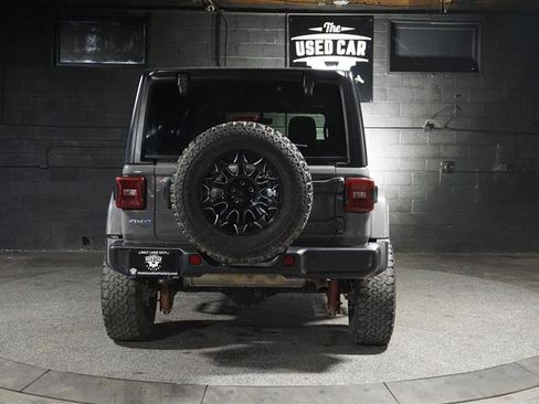 Used 2021 Jeep Wrangler Unlimited Sahara w/ Cold Weather Group image 4