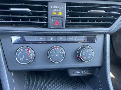 Used 2024 Volkswagen Jetta S FWD image 11