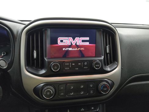 Used 2015 GMC Canyon SLE image 25