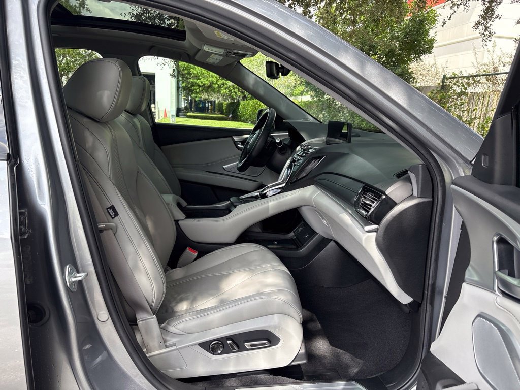 Used 2023 Acura RDX w/ Technology Package FWD image 12