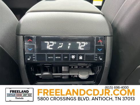 New 2024 Jeep Grand Cherokee Overland w/ Luxury Tech Group IV image 21