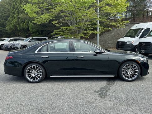 New 2026 Mercedes-Benz S 580 4MATIC Sedan image 9
