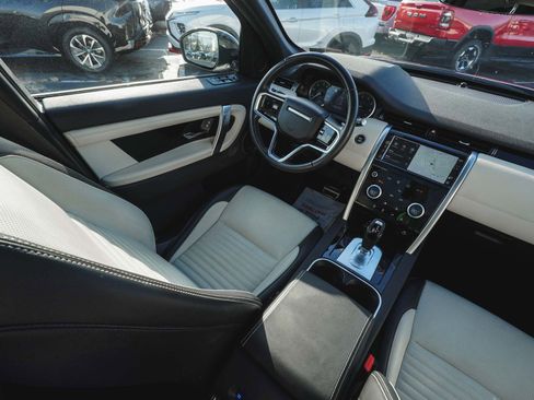 Used 2023 Land Rover Discovery Sport S image 37