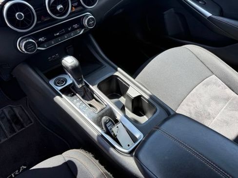 Used 2023 Nissan Sentra SR w/ Midnight Edition Package FWD image 22