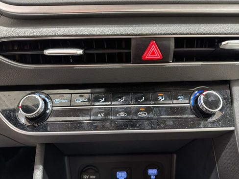 Used 2023 Hyundai Sonata SE image 22