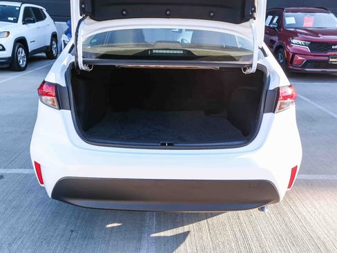 Certified 2026 Toyota Corolla LE w/ LE Premium Package FWD image 27