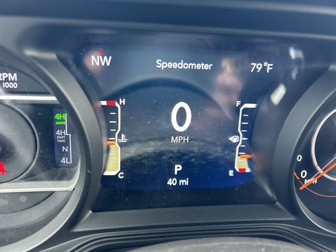 New 2025 Jeep Wrangler Unlimited Rubicon 392 image 21