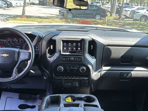 Used 2022 Chevrolet Silverado 1500 Custom RWD image 14