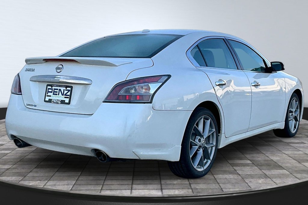 Used 2011 Nissan Maxima 3.5 SV w/ Sport Pkg FWD image 6