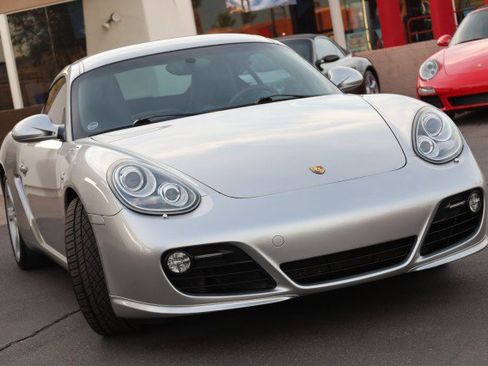 Used 2010 Porsche Cayman S RWD image 2