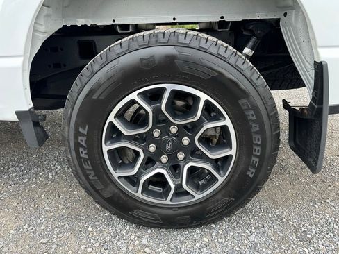 Used 2022 Ford F150 XLT w/ Equipment Group 302A High AWD/4WD image 16