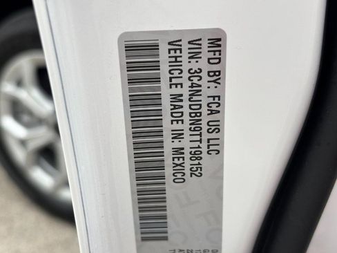 New 2026 Jeep Compass Latitude image 22