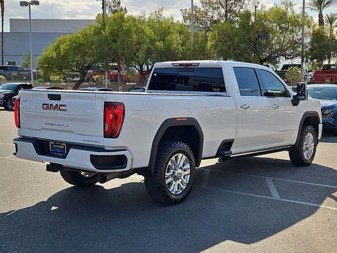 Certified 2022 GMC Sierra 3500 Denali w/ Denali Ultimate Package AWD/4WD image 5
