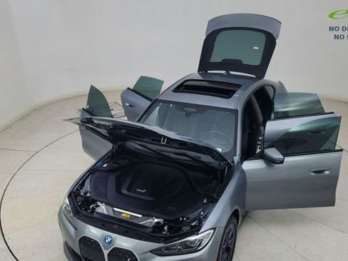 Used 2023 BMW i4 eDrive35 RWD image 91