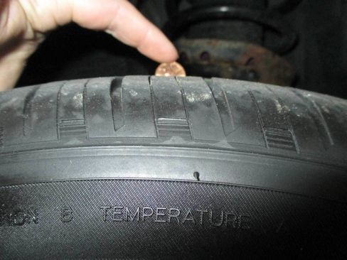 Used 2022 Buick Encore GX Preferred w/ Cold Weather Comfort Package FWD image 7