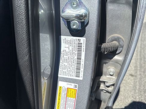 Used 2023 Honda Civic Sport image 24