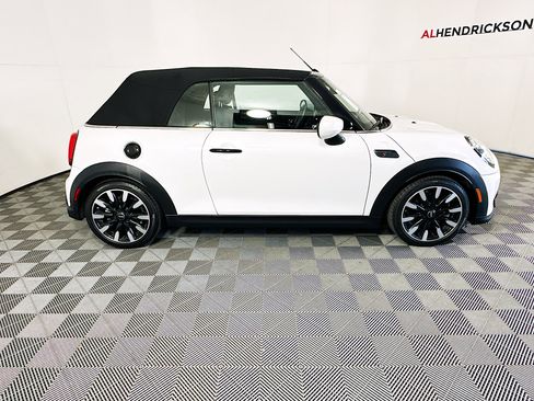 Used 2023 MINI Cooper S image 2