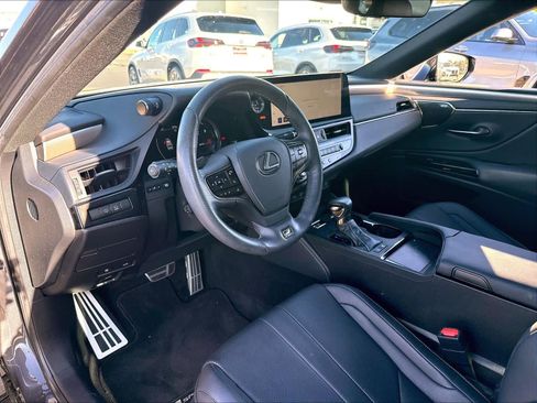 Used 2024 Lexus ES 300h F Sport w/ Accessory Package (Z1) FWD image 18