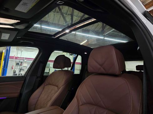 Used 2026 BMW X5 xDrive50e w/ M Sport Package AWD/4WD image 23