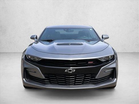 Used 2019 Chevrolet Camaro SS RWD image 2