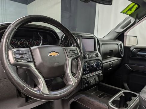 Used 2021 Chevrolet Silverado 1500 LTZ image 16