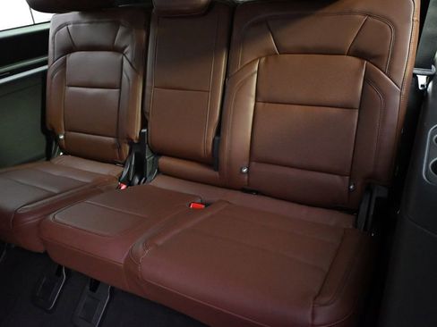 New 2026 Lincoln Navigator L Reserve AWD/4WD image 22
