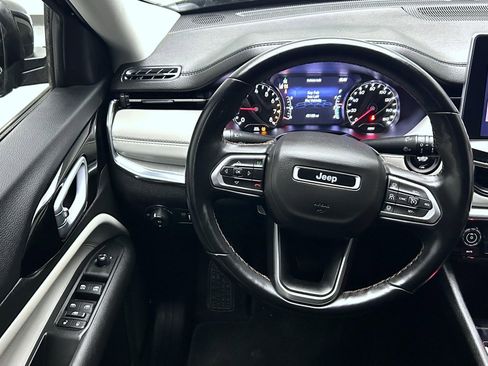 Used 2022 Jeep Compass Limited image 12