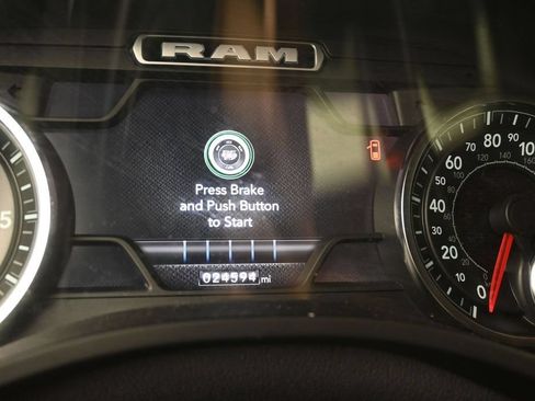 Used 2022 RAM 1500 Big Horn RWD image 11